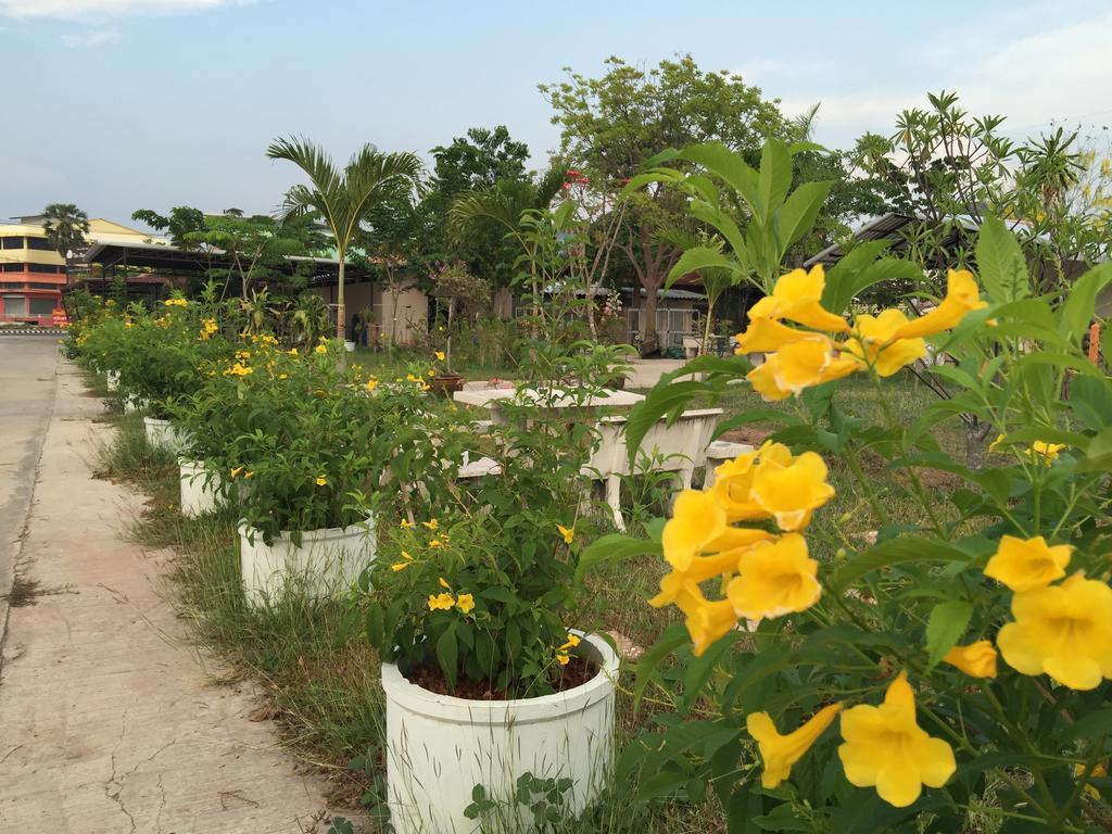 The Phant Hotel Surin Exterior photo