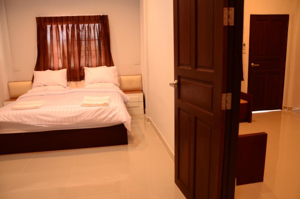 The Phant Hotel Surin Exterior photo