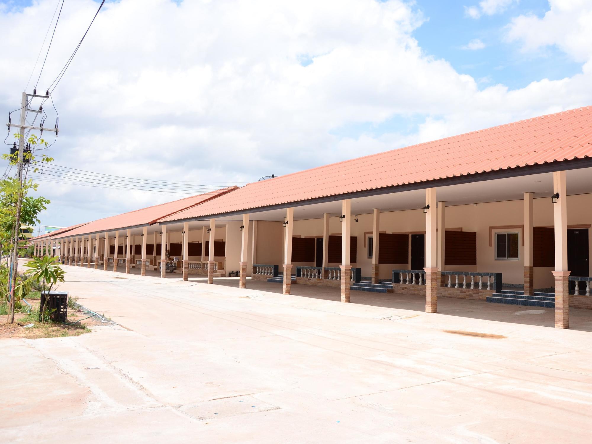 The Phant Hotel Surin Exterior photo