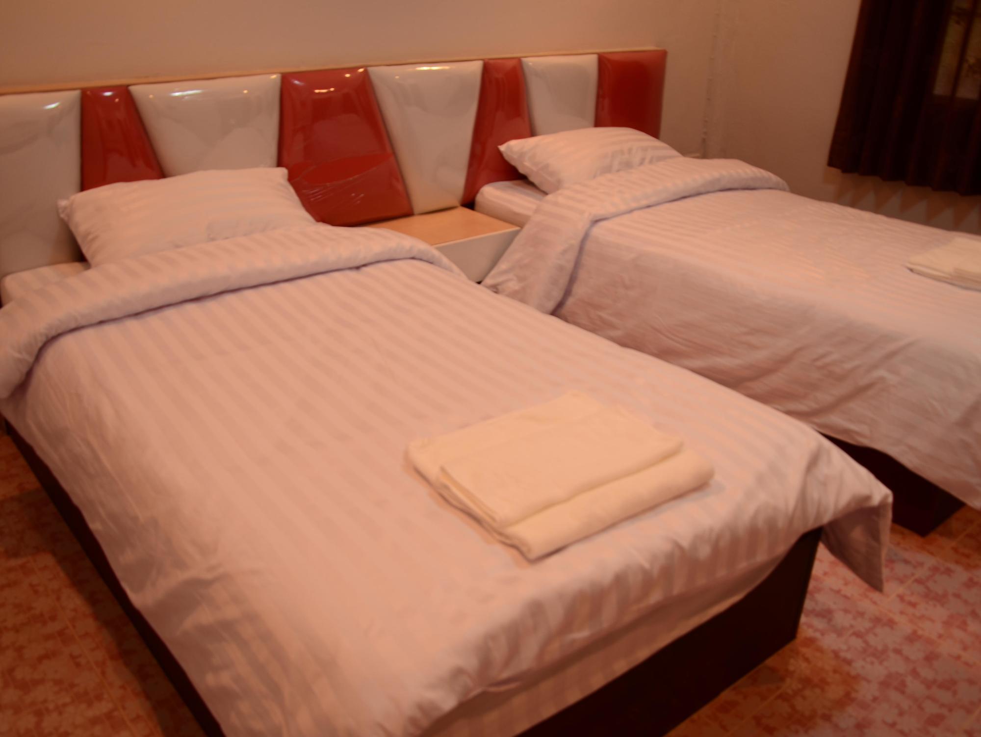 The Phant Hotel Surin Exterior photo