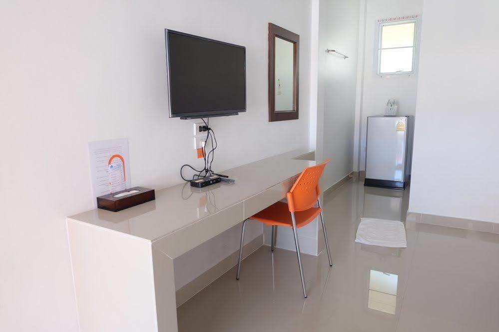 The Phant Hotel Surin Exterior photo