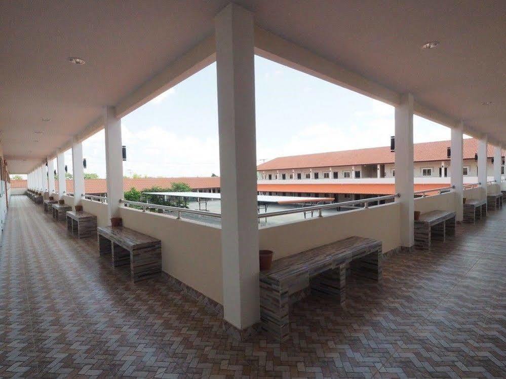 The Phant Hotel Surin Exterior photo